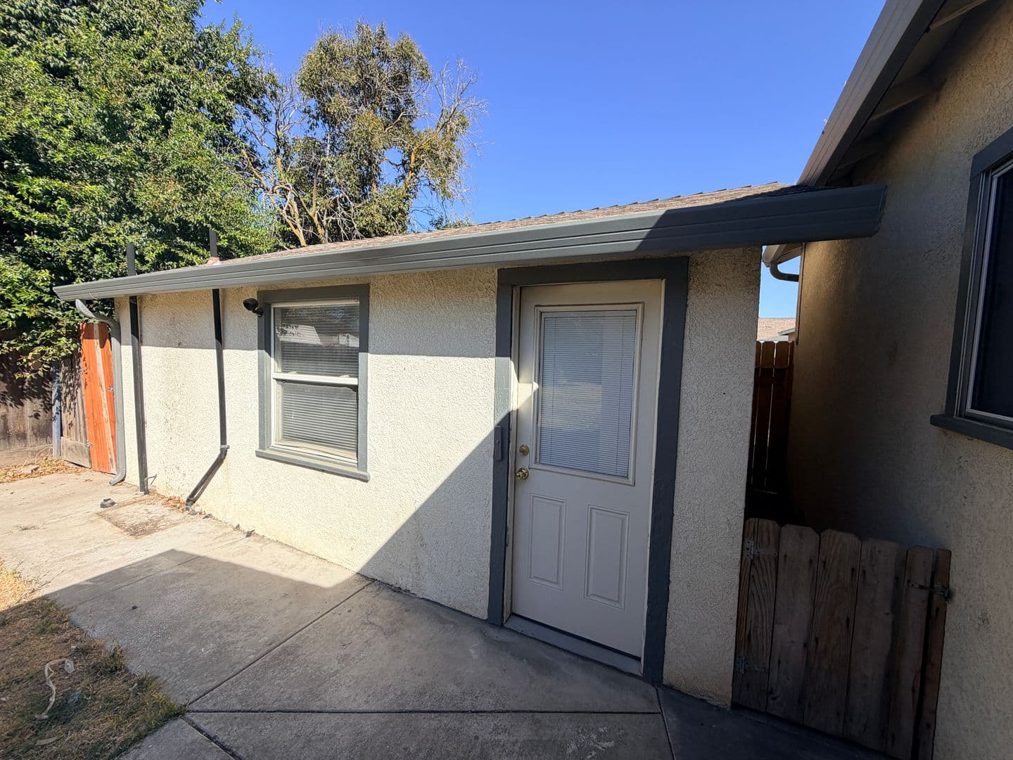 Dos Palos House: 2702 Blossom Street