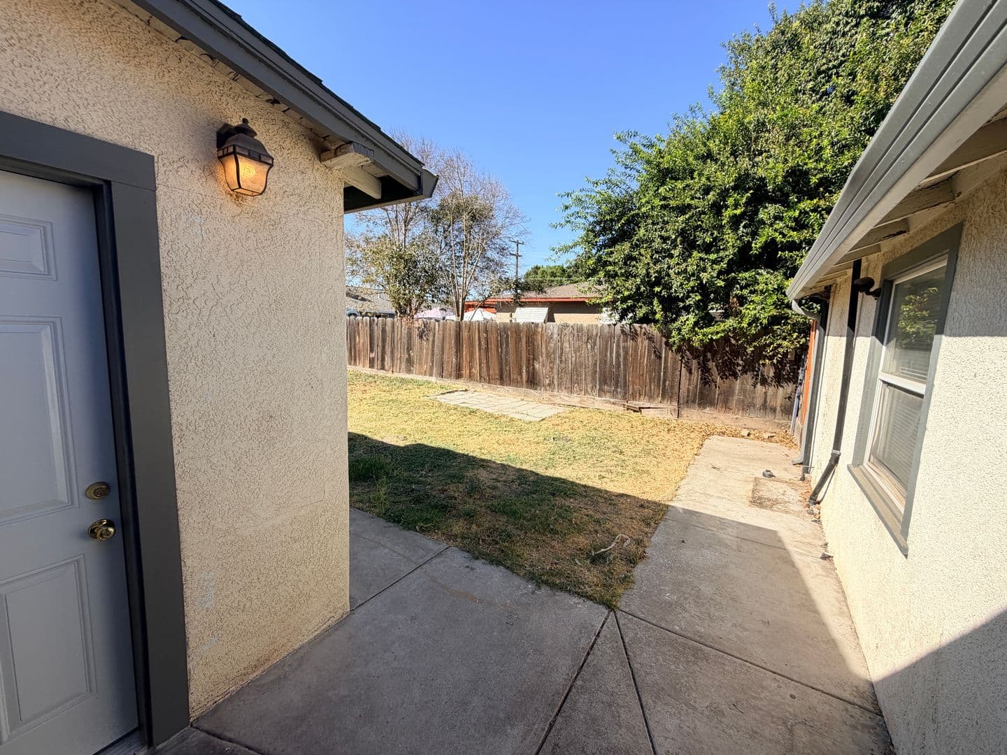 Dos Palos House: 2702 Blossom Street