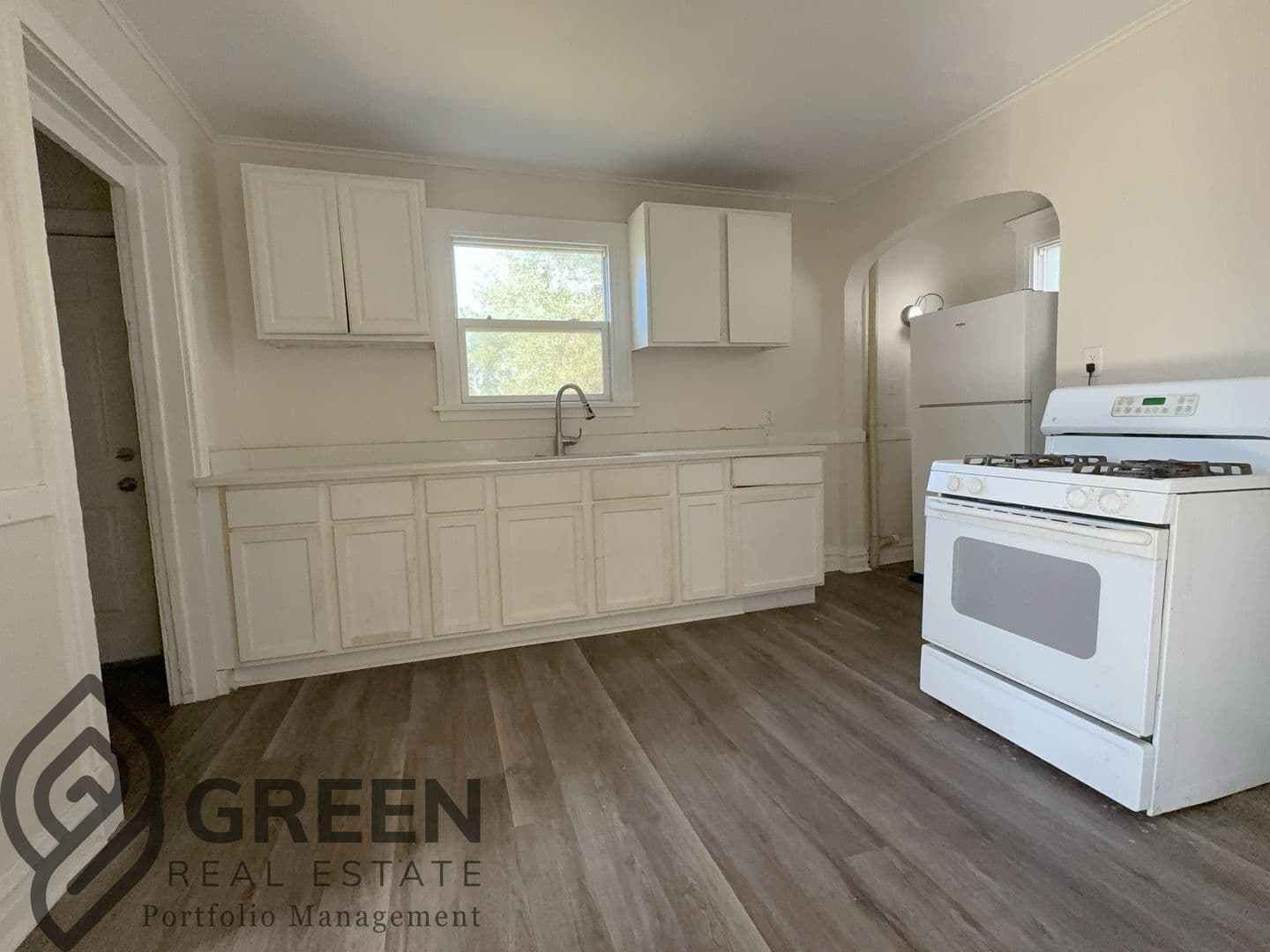 Kankakee Apartment: 641-645 N Indian Ave