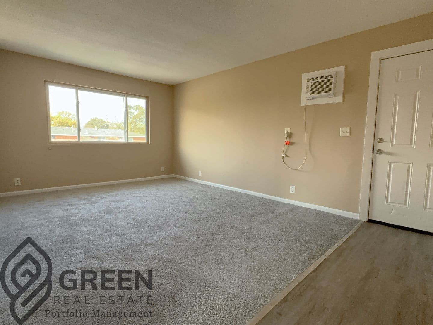 Kankakee Apartment: 2779 Cooper Dr.