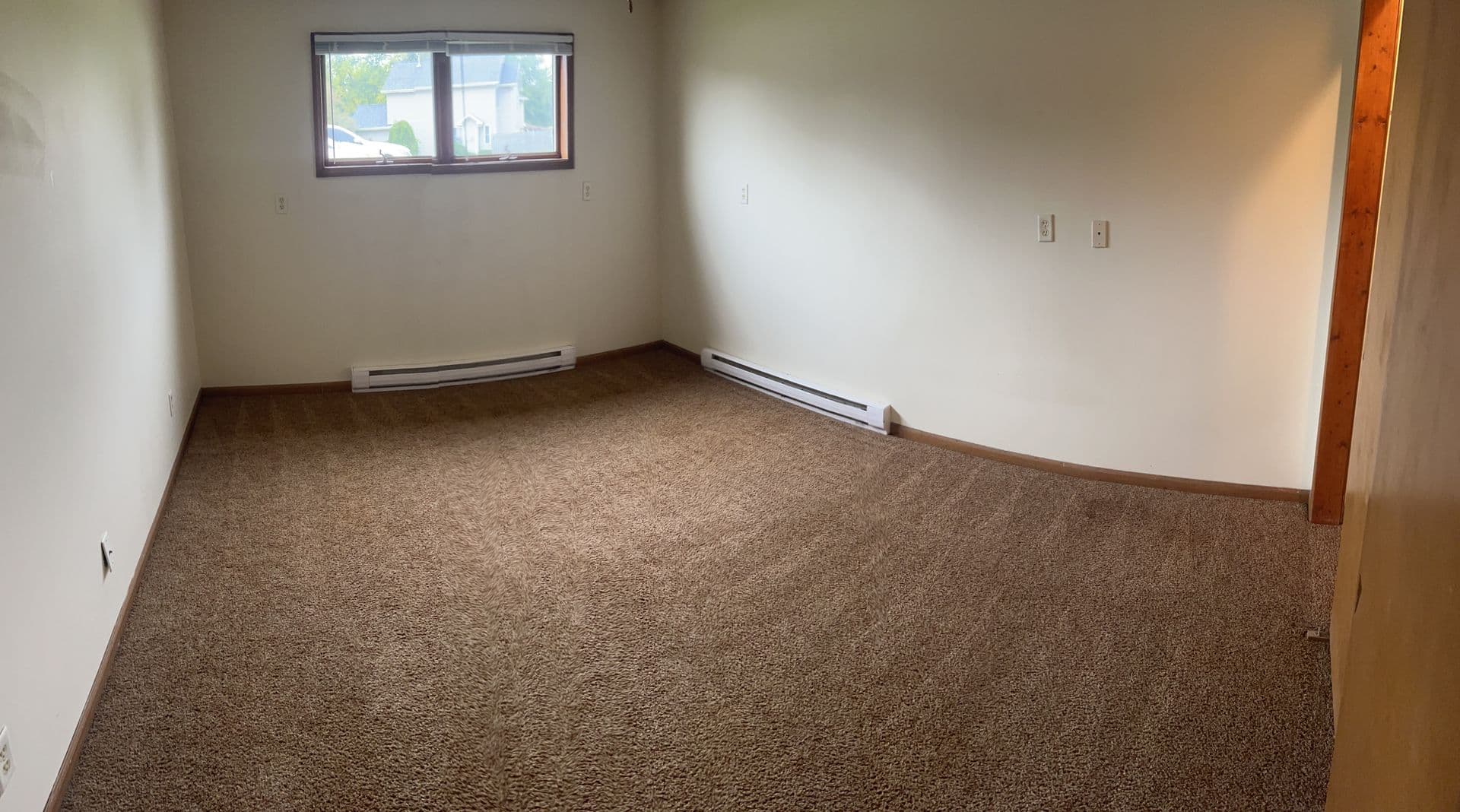 Manteno Apartment: 316 S Walnut St