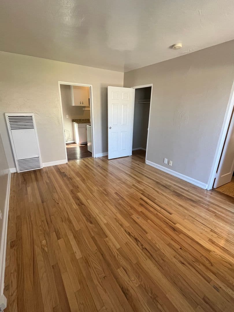 Reno Apartment: 700 Forest Street