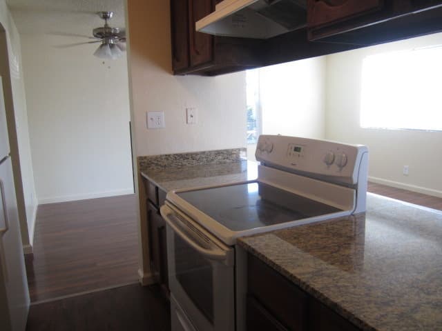 Reno Apartment: 720 Lander Street