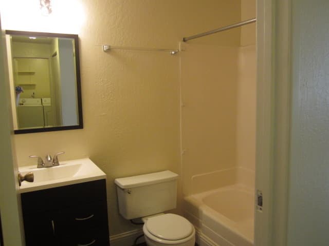 Reno Apartment: 720 Lander Street