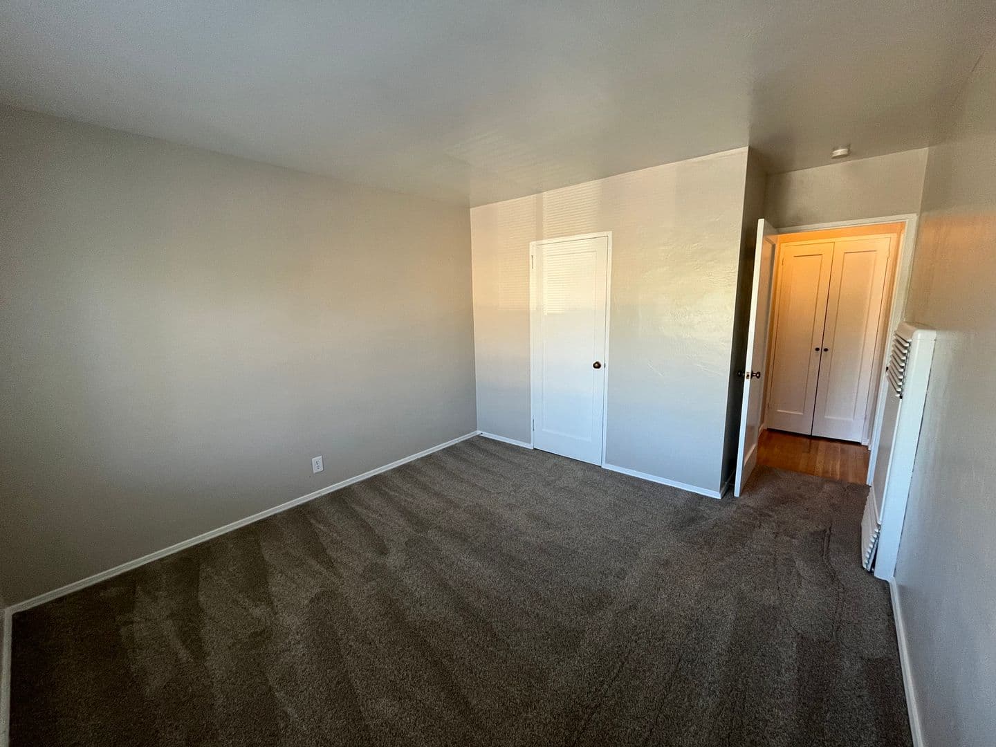Reno Apartment: 700 Forest Street