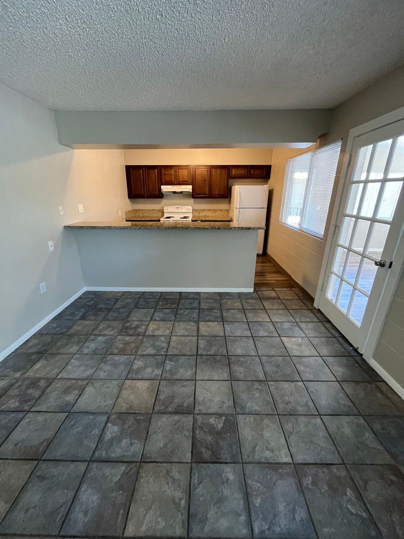 Reno Apartment: 58 Vine Street