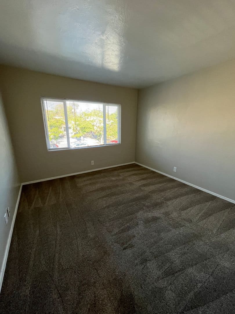 Reno Apartment: 700 Forest Street