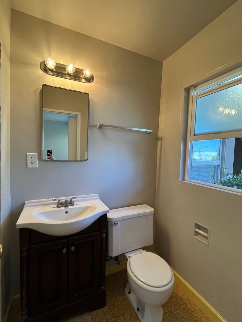 Reno Apartment: 700 Forest Street