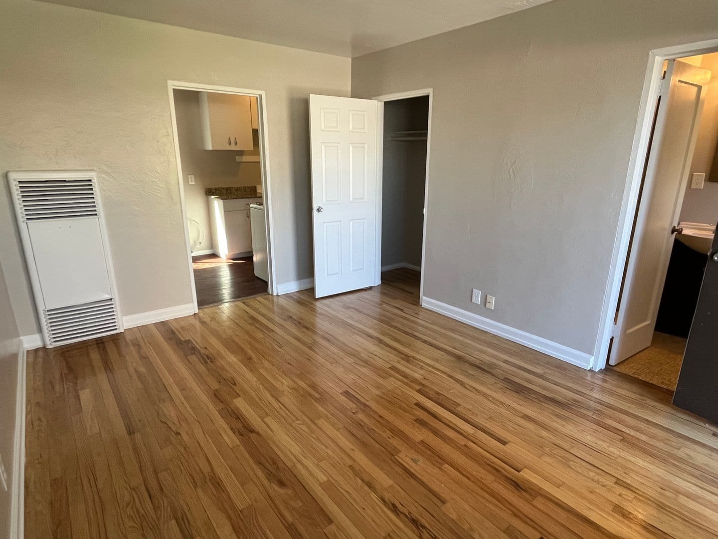 Reno Apartment: 700 Forest Street