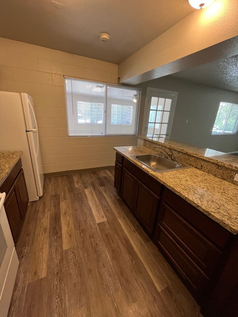 Reno Apartment: 58 Vine Street