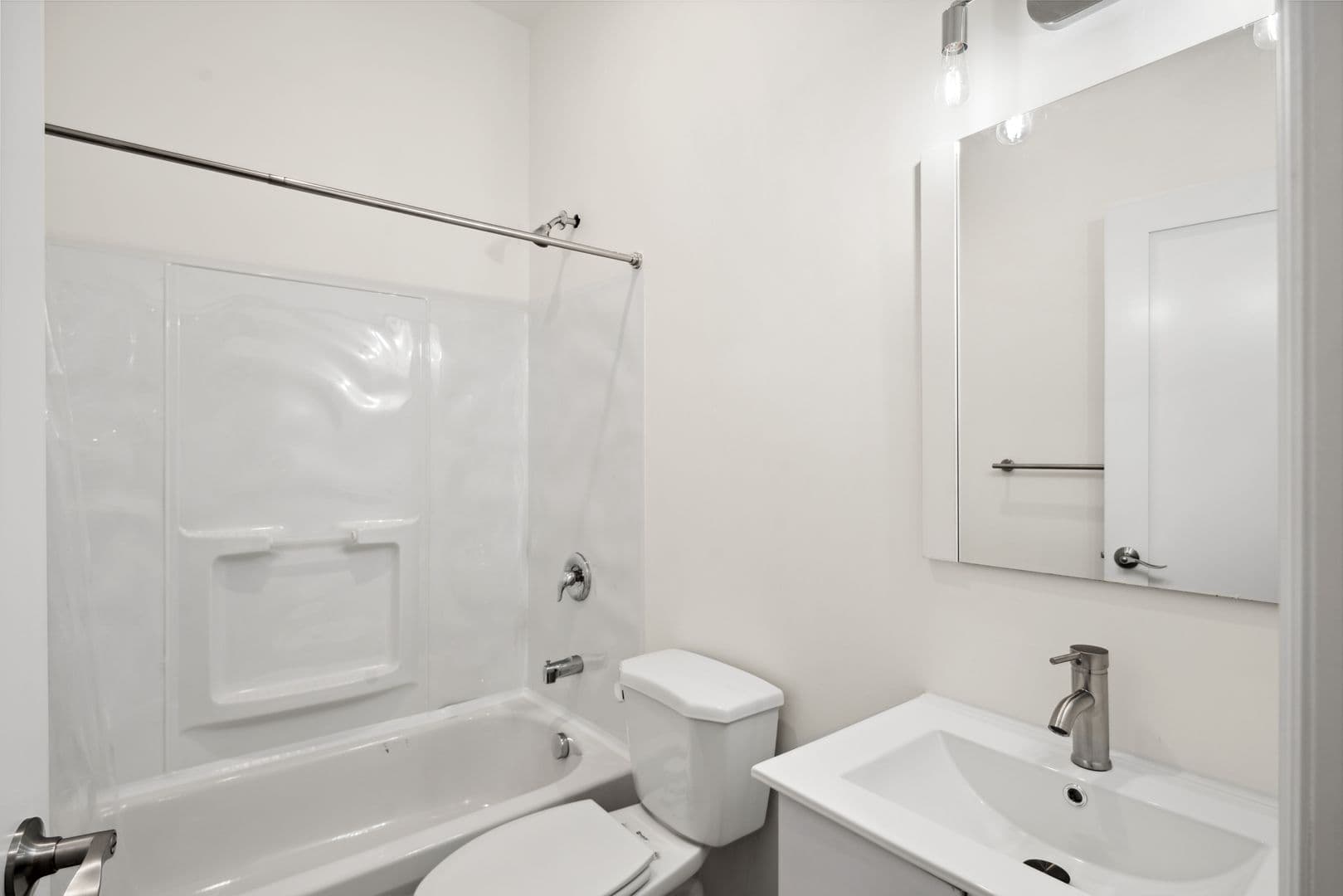 Philadelphia Apartment: 1532 N 16th St
