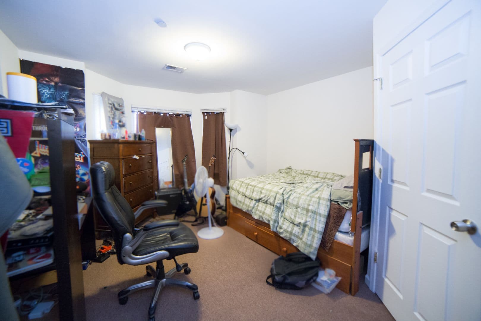 Philadelphia Apartment: 1836 Bouvier St