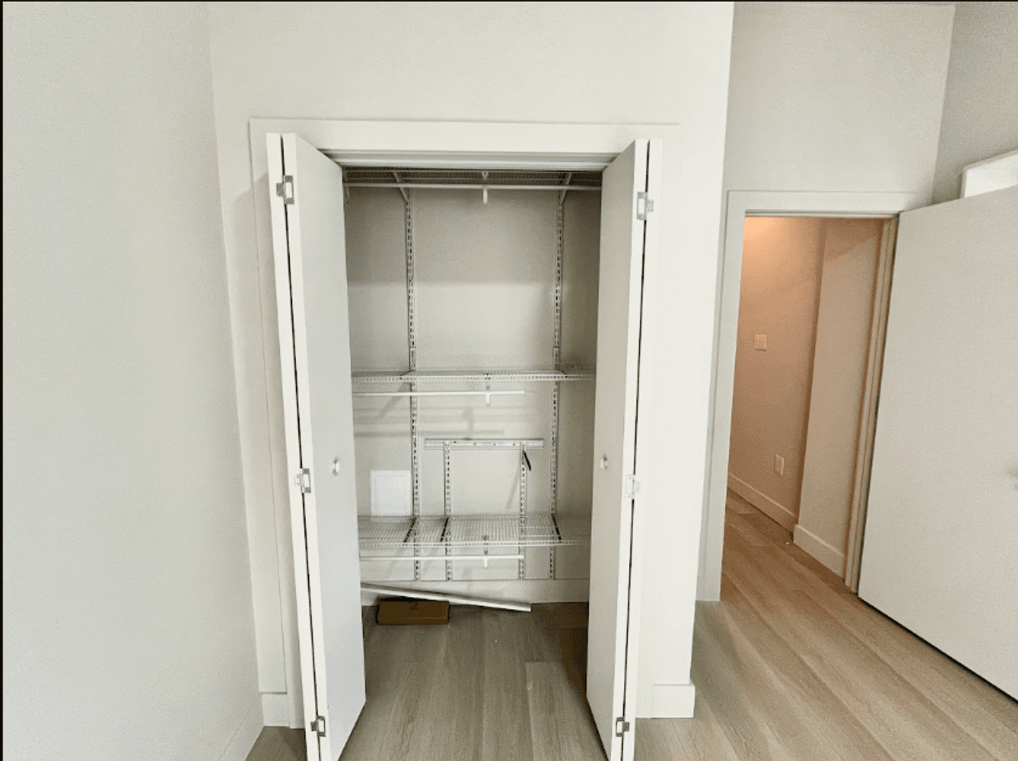 Philadelphia Apartment: 1322 N 17th St