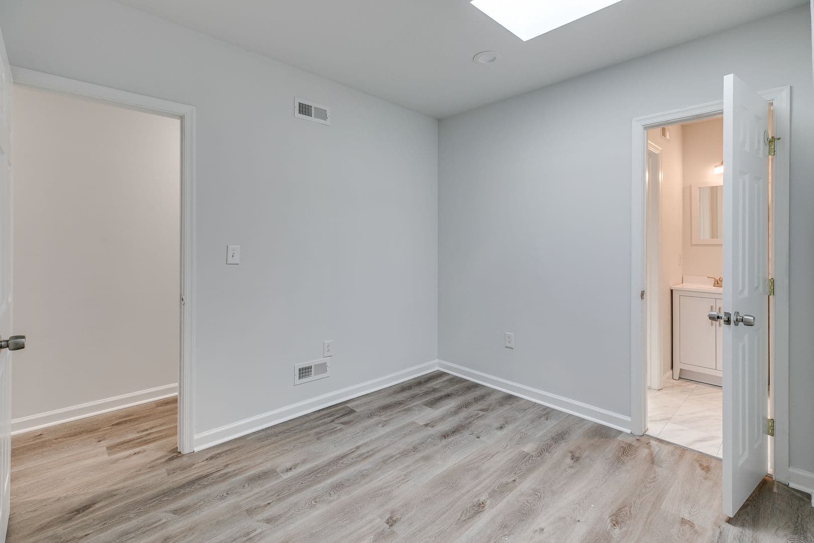 Philadelphia Apartment: 1914 N 17th St