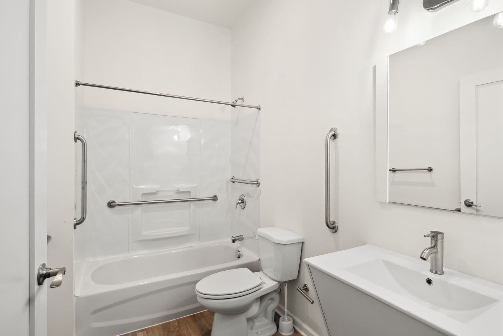 Philadelphia Apartment: 1532 N 16th St