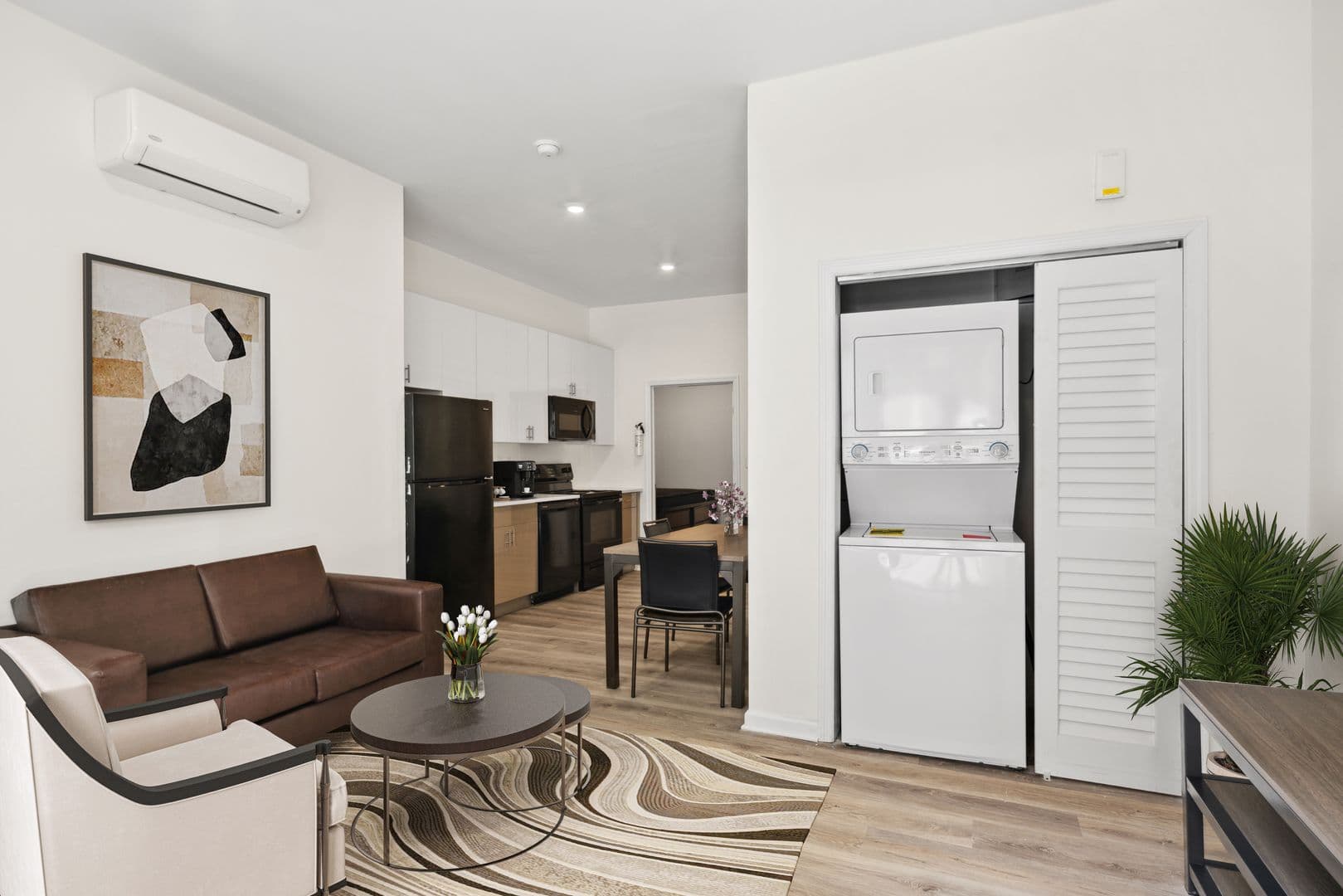 Philadelphia Apartment: 1532 N 16th St
