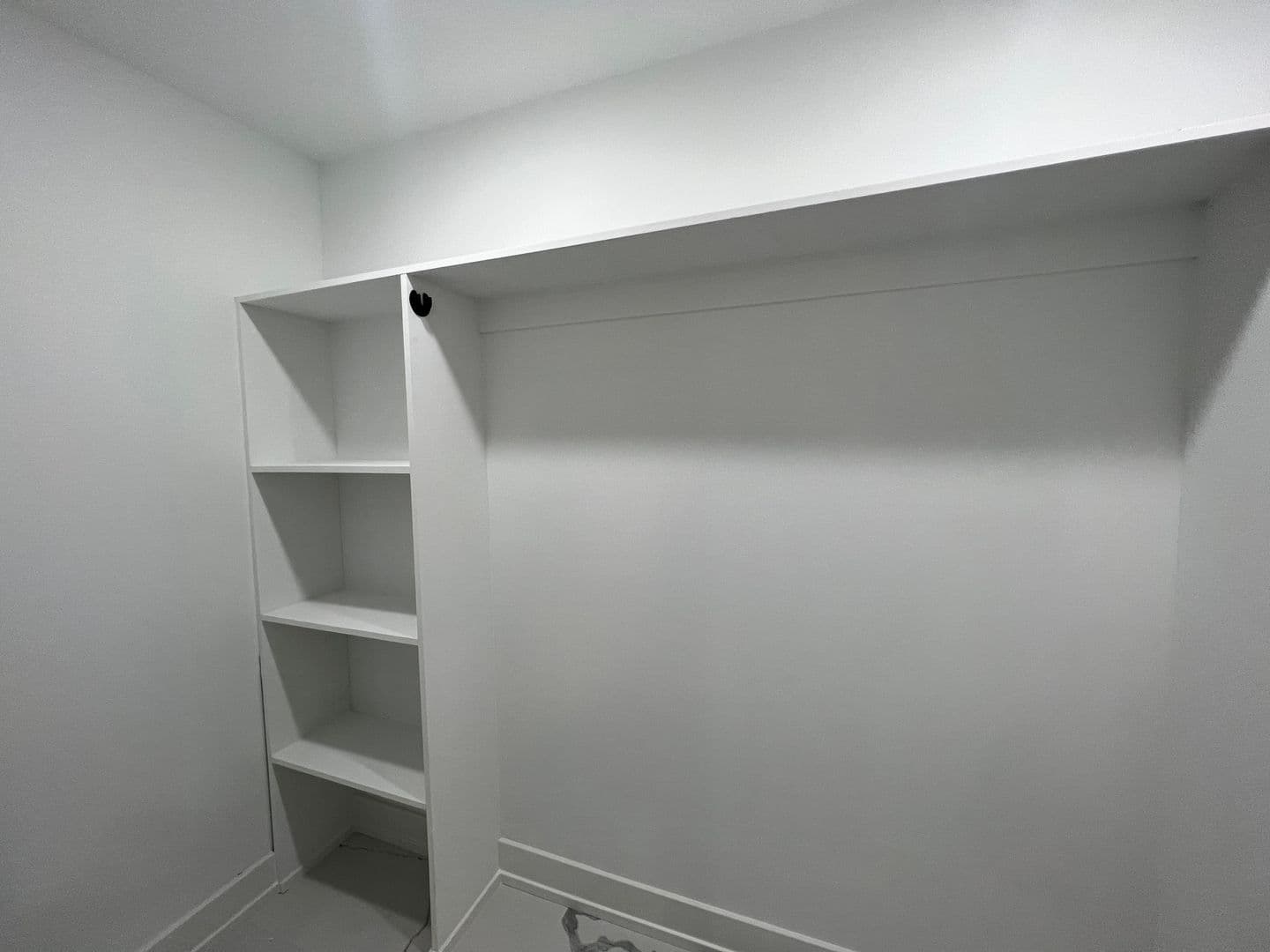 Philadelphia Apartment: 2550 Hope St