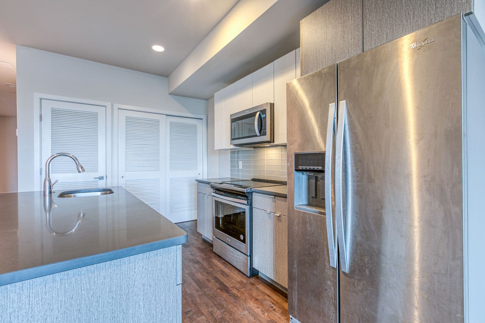Philadelphia Apartment: 1314 N Front St