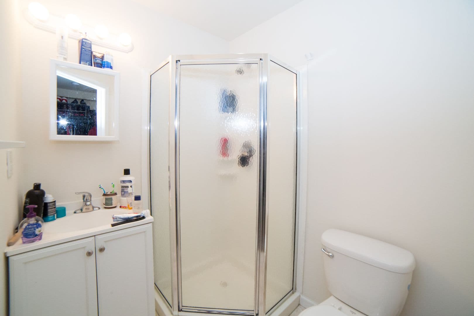 Philadelphia Apartment: 1836 Bouvier St