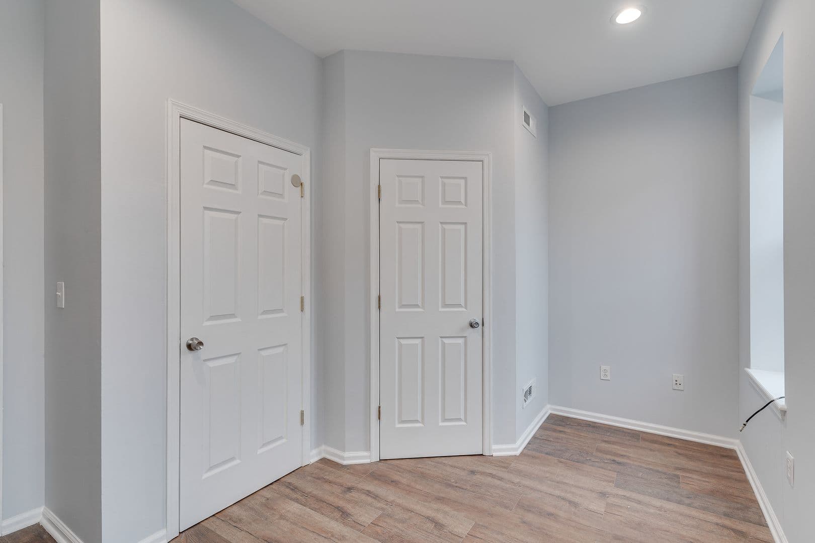 Philadelphia Apartment: 1727 Arlington St