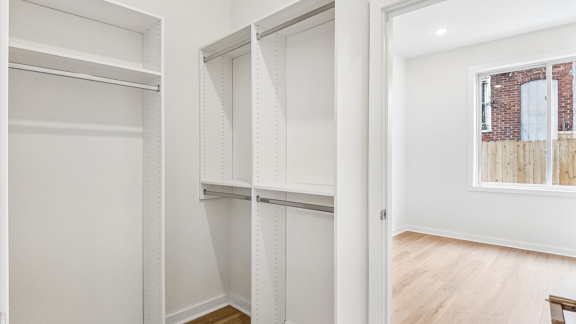 Philadelphia Apartment: 921 E Chelten Ave