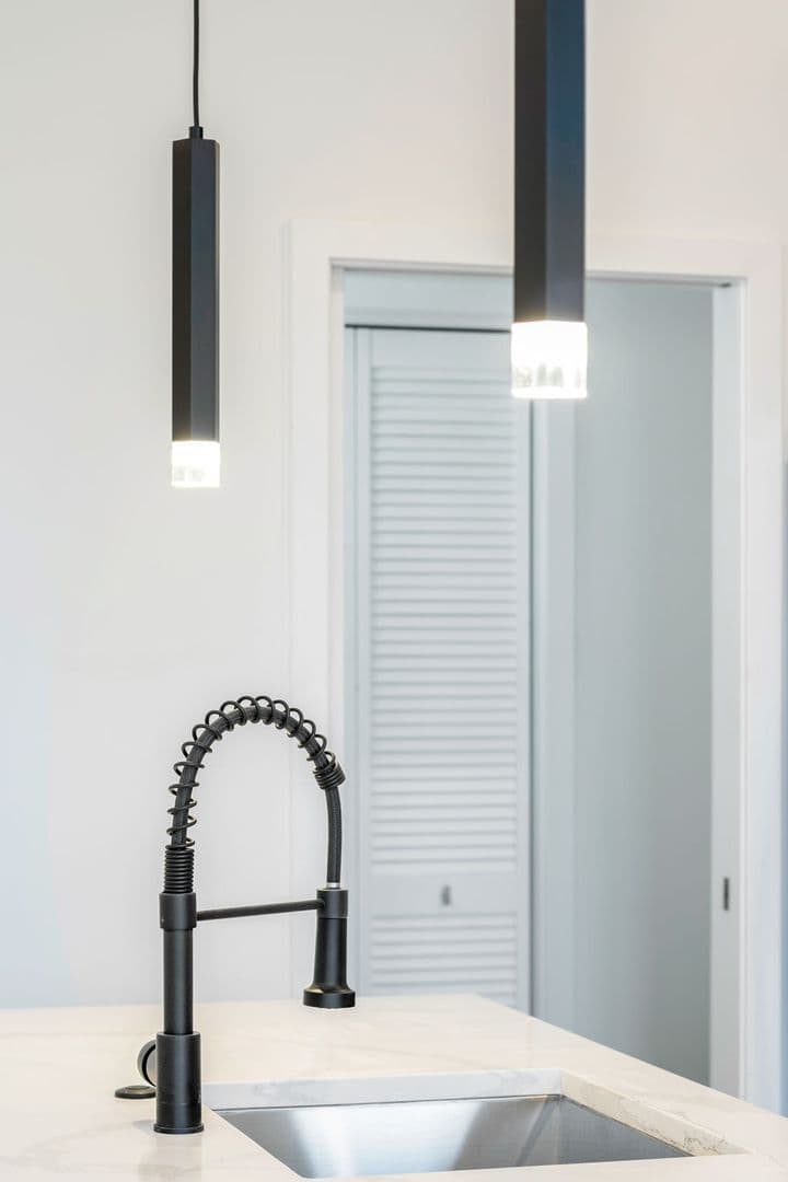Philadelphia Apartment: 1520-22 N 8th St