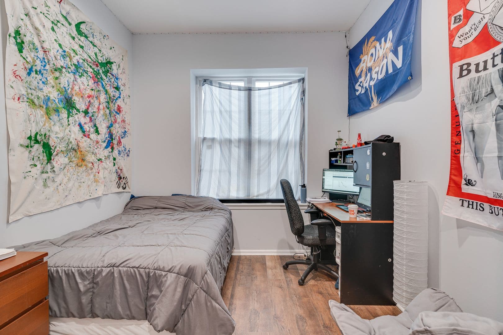 Philadelphia Apartment: 1727 Arlington St