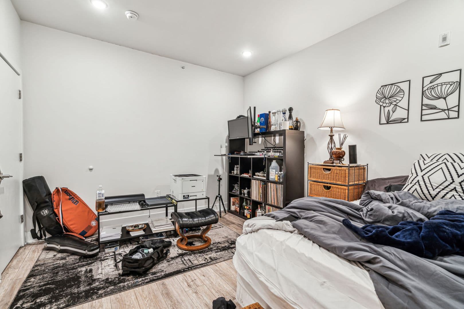 Philadelphia Apartment: 1620-24 Cecil B Moore