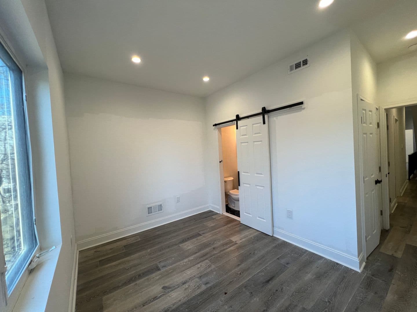 Philadelphia House: 1622 N Bouvier St