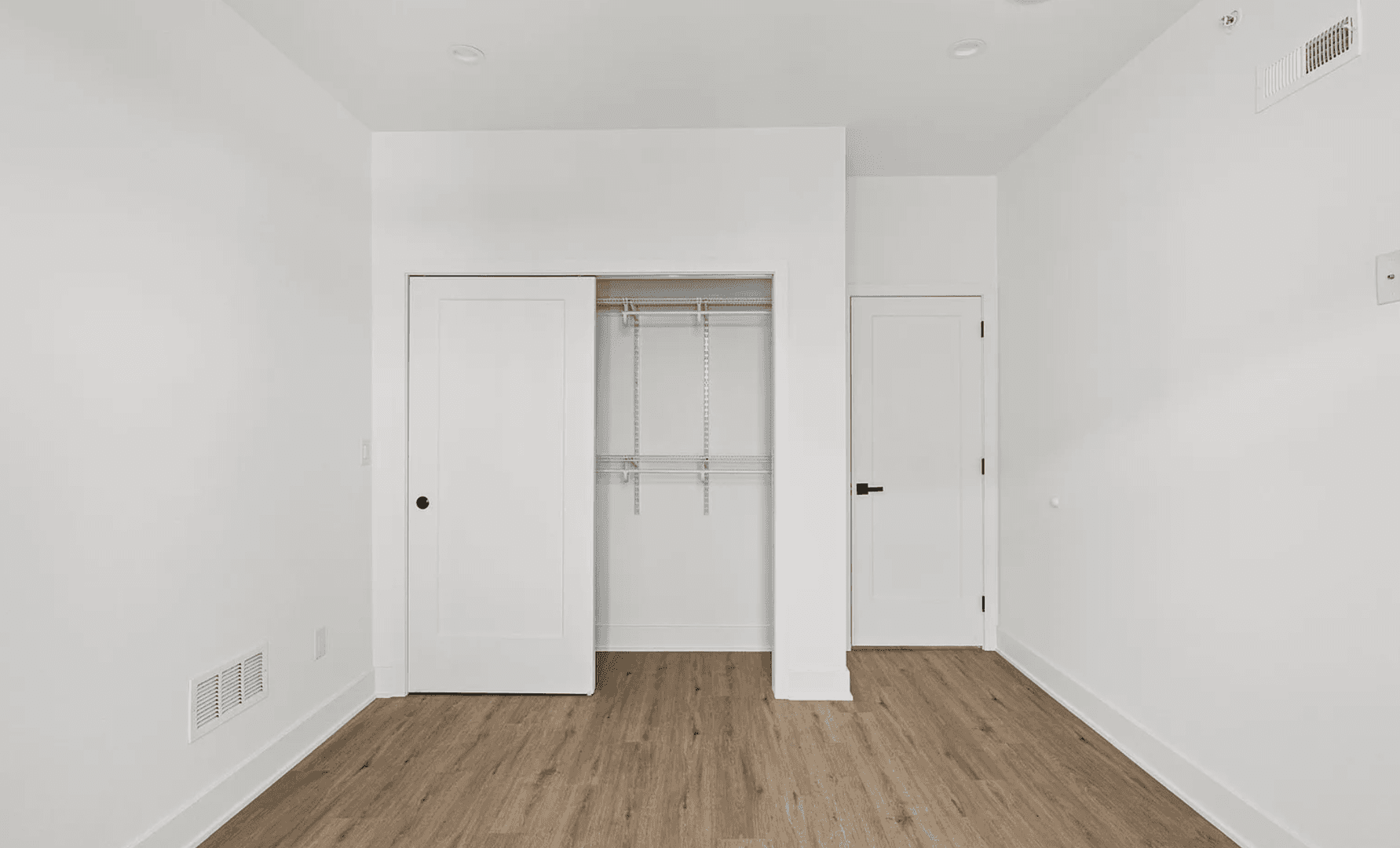 Philadelphia House: 1546 N Darien St