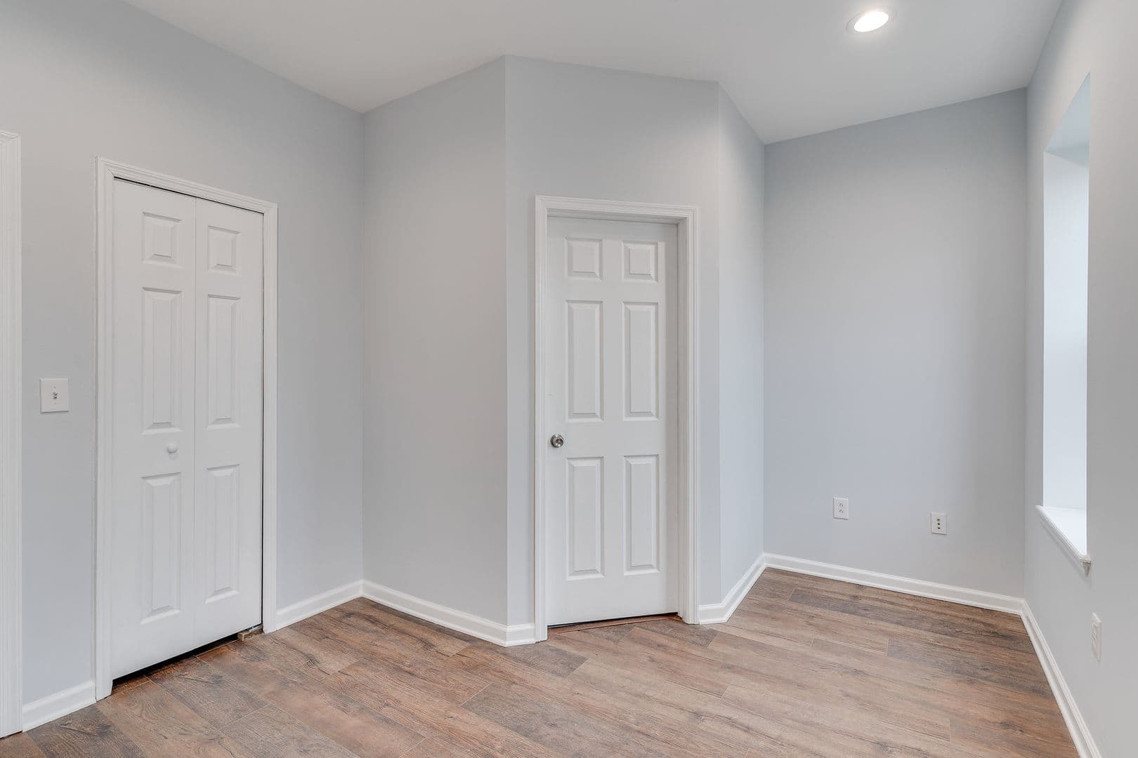 Philadelphia Apartment: 1727 Arlington St