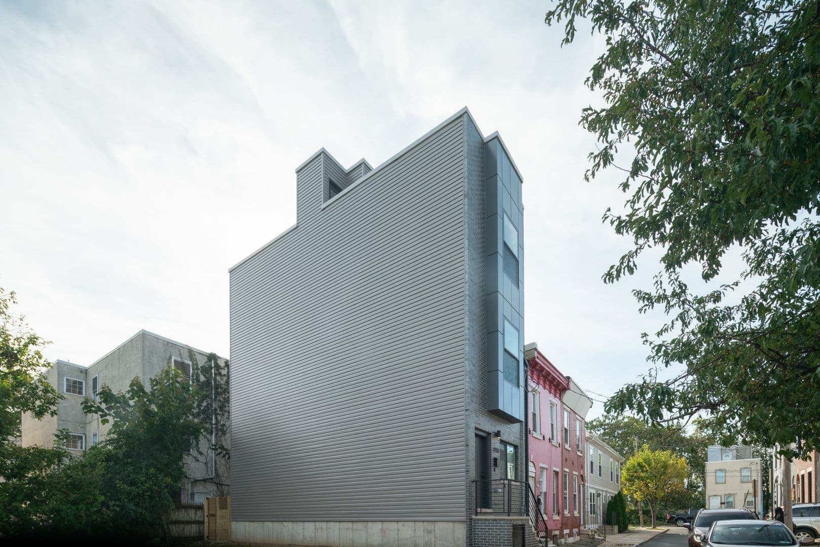 Philadelphia House: 1910 Monument St