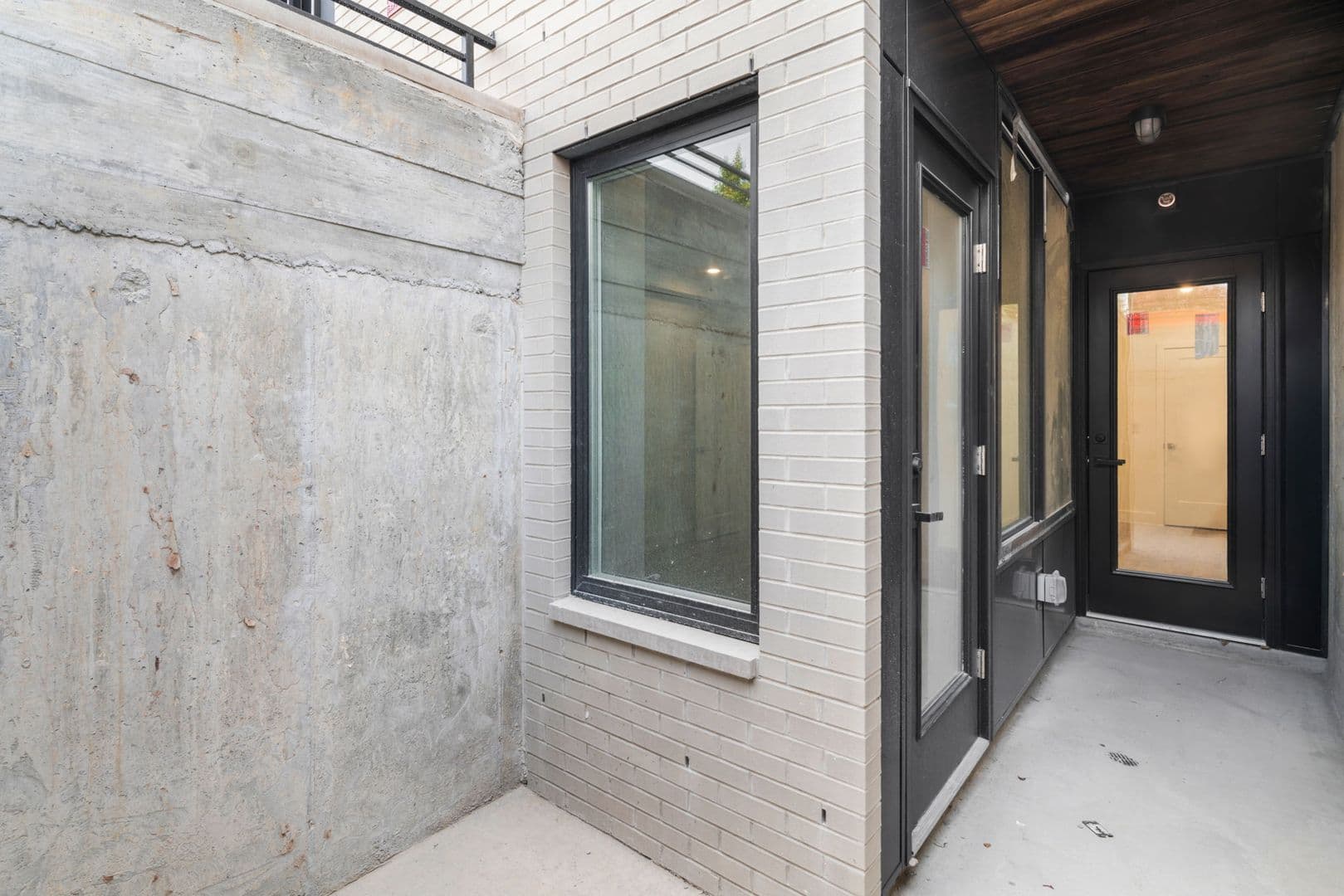 Philadelphia Apartment: 1520-22 N 8th St