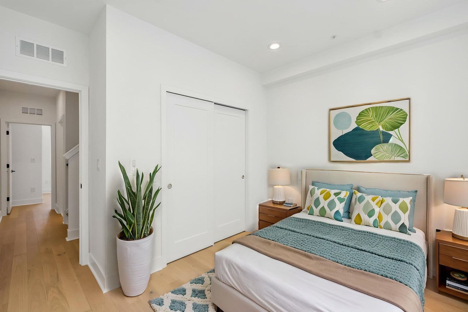 Philadelphia House: 1518 N Darien St