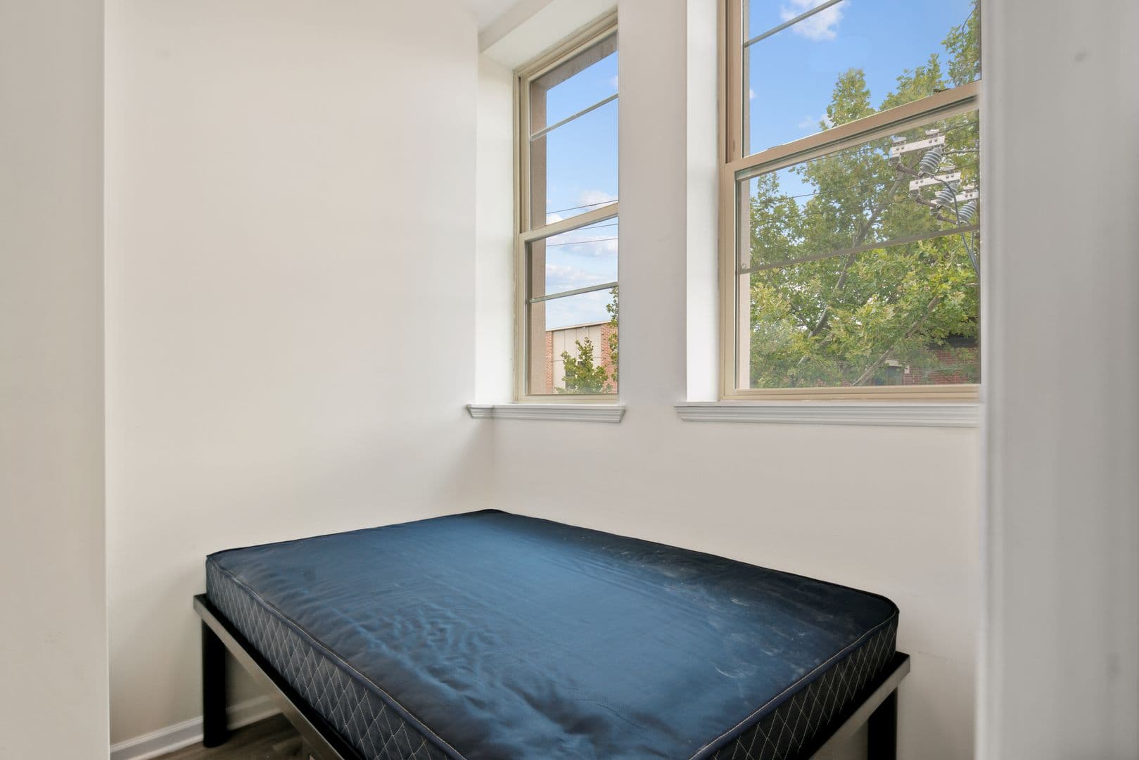 Philadelphia Apartment: 1532 N 16th St
