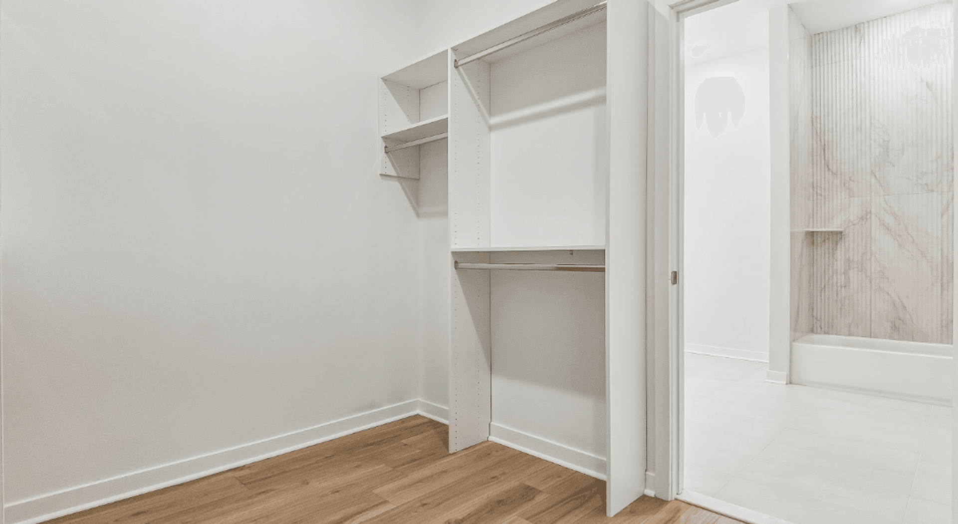 Philadelphia Apartment: 921 E Chelten Ave