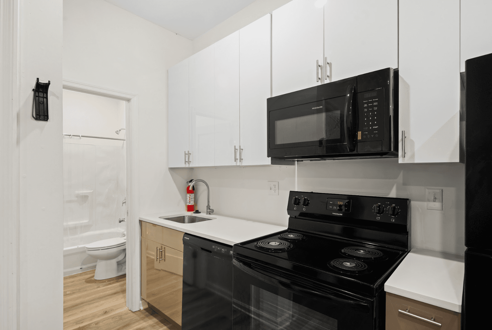 Philadelphia Apartment: 1532 N 16th St