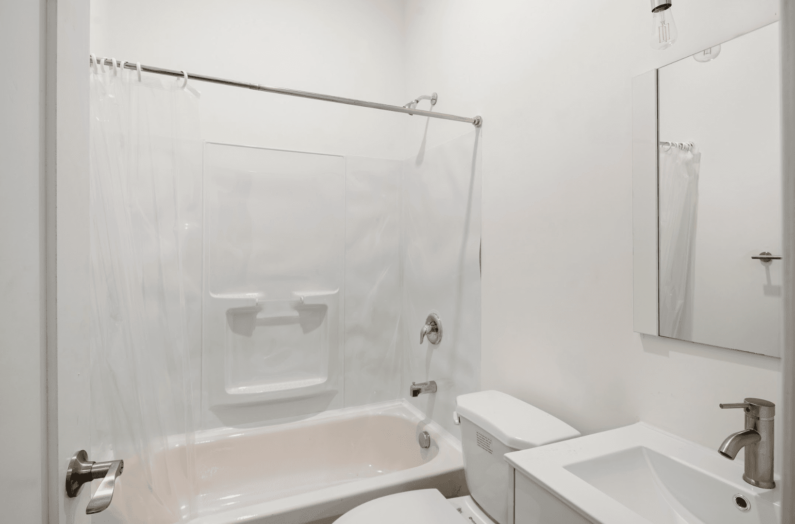 Philadelphia Apartment: 1532 N 16th St