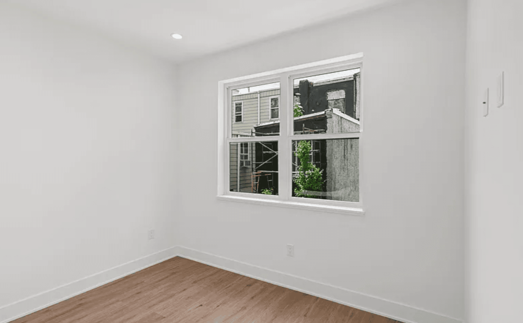 Philadelphia House: 1546 N Darien St