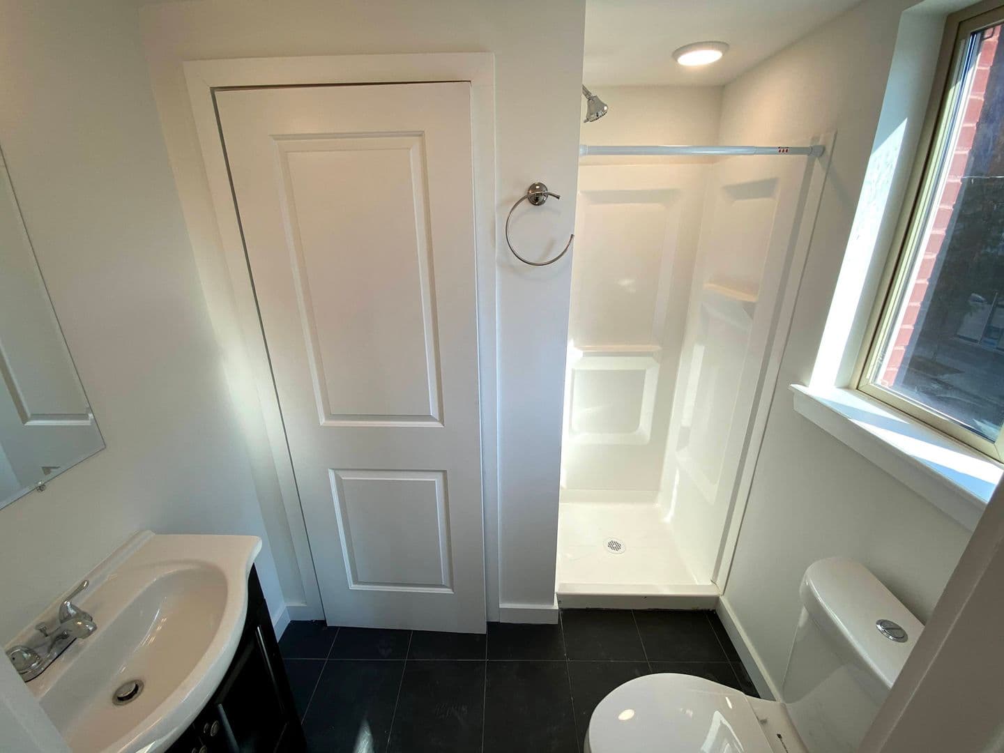 Philadelphia Apartment: 1537 Cecil B Moore