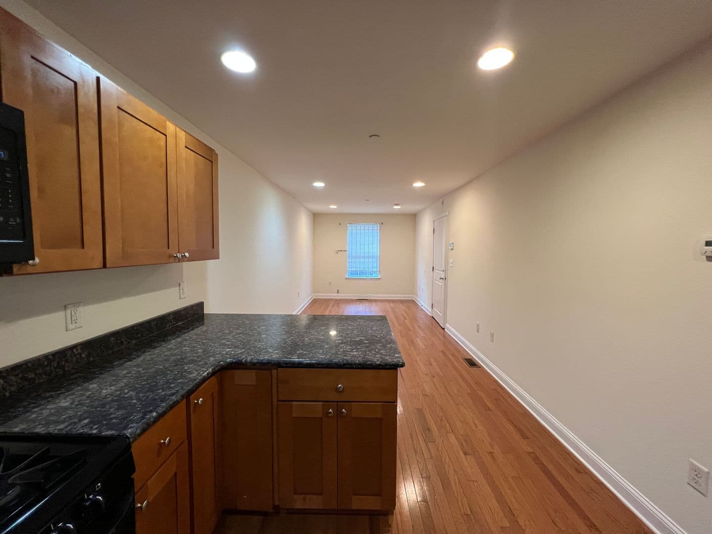 Philadelphia Apartment: 2219 N Camac St