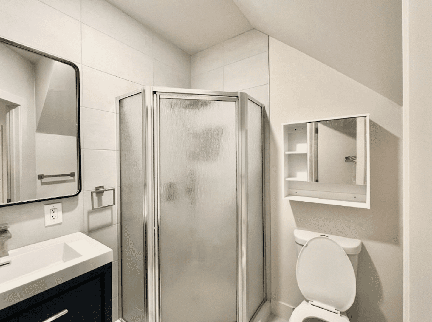 Philadelphia Apartment: 1322 N 17th St
