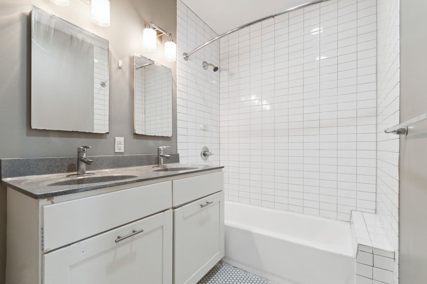 Philadelphia Apartment: 1518 N 15th St
