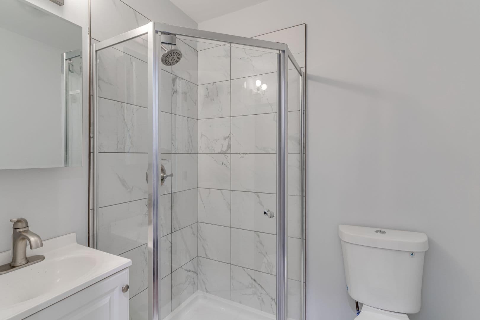 Philadelphia Apartment: 1727 Arlington St
