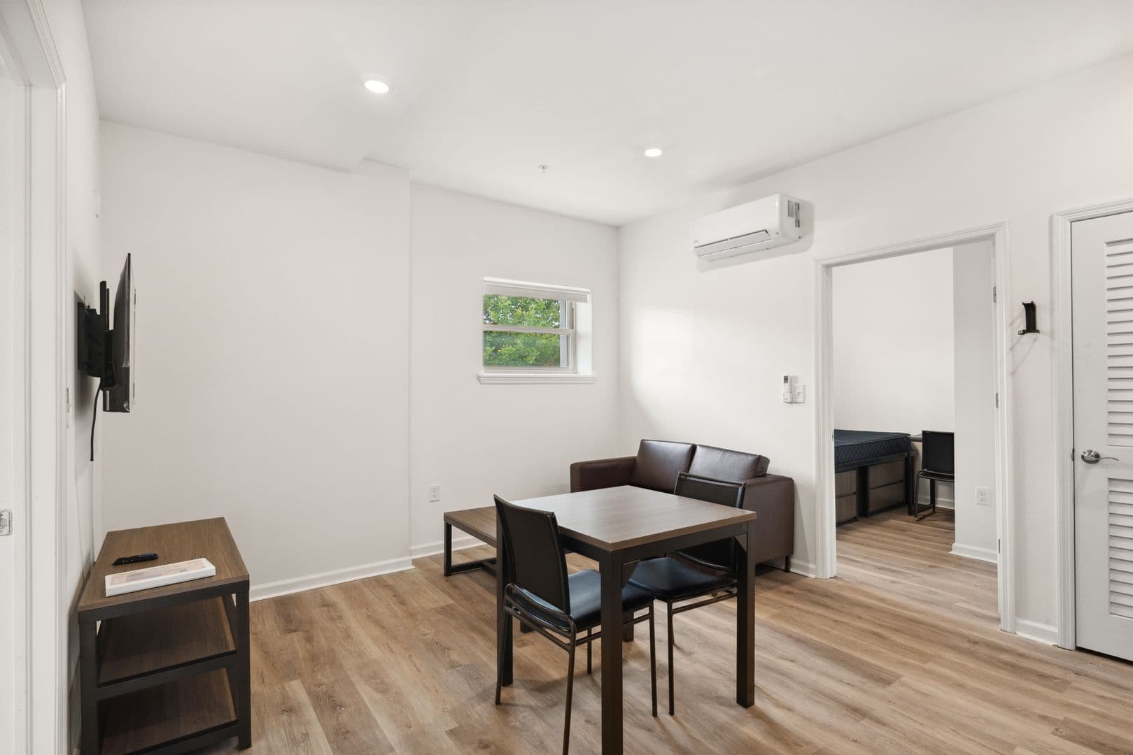 Philadelphia Apartment: 1532 N 16th St