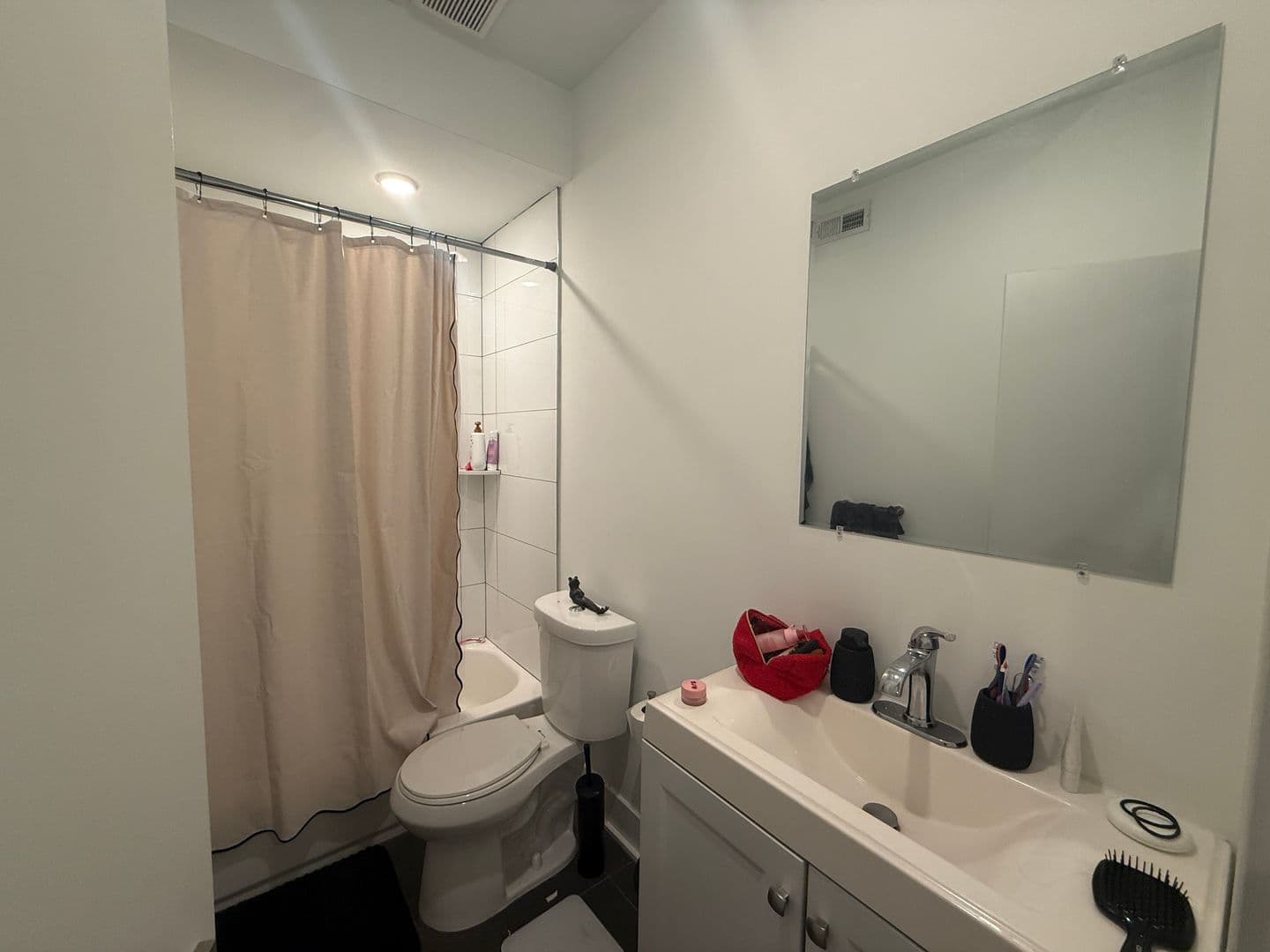 Philadelphia Apartment: 1620-24 Cecil B Moore