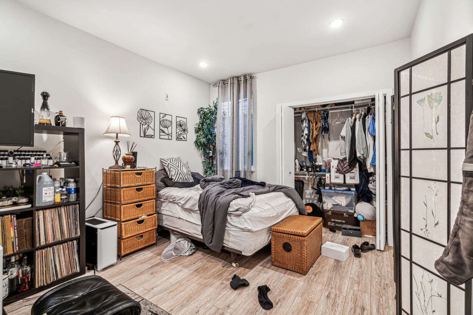 Philadelphia Apartment: 1620-24 Cecil B Moore