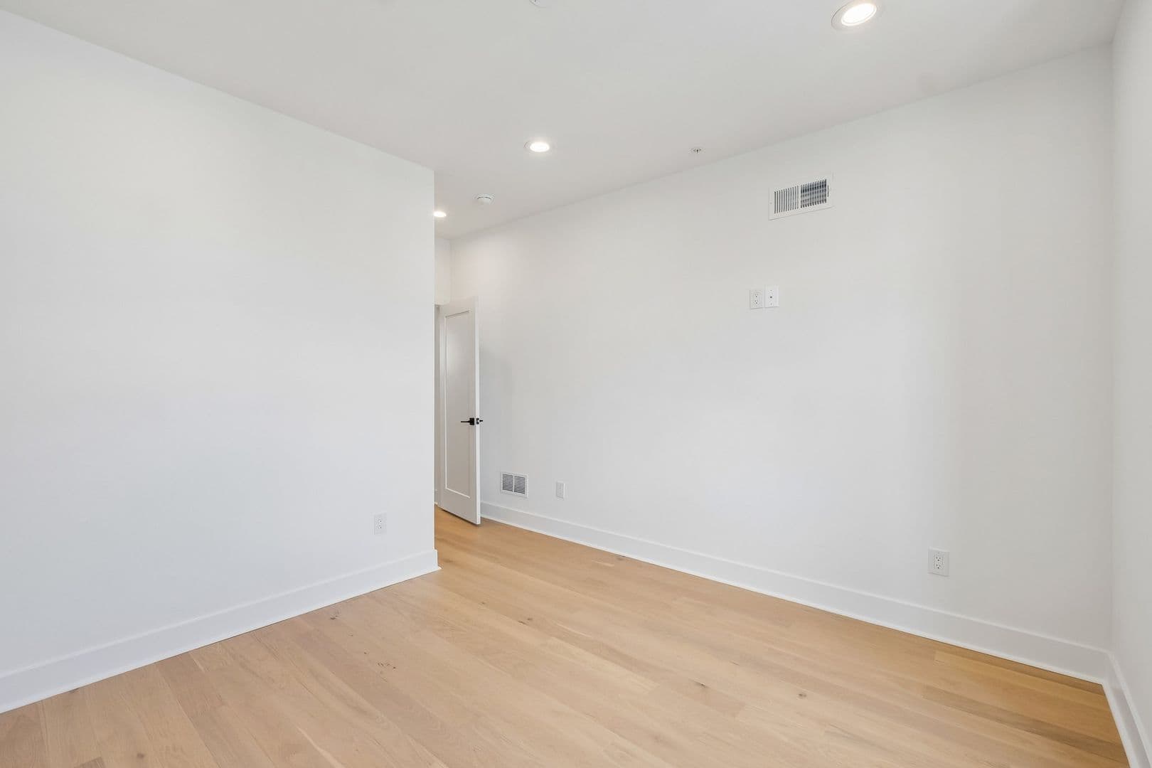 Philadelphia House: 1518 N Darien St