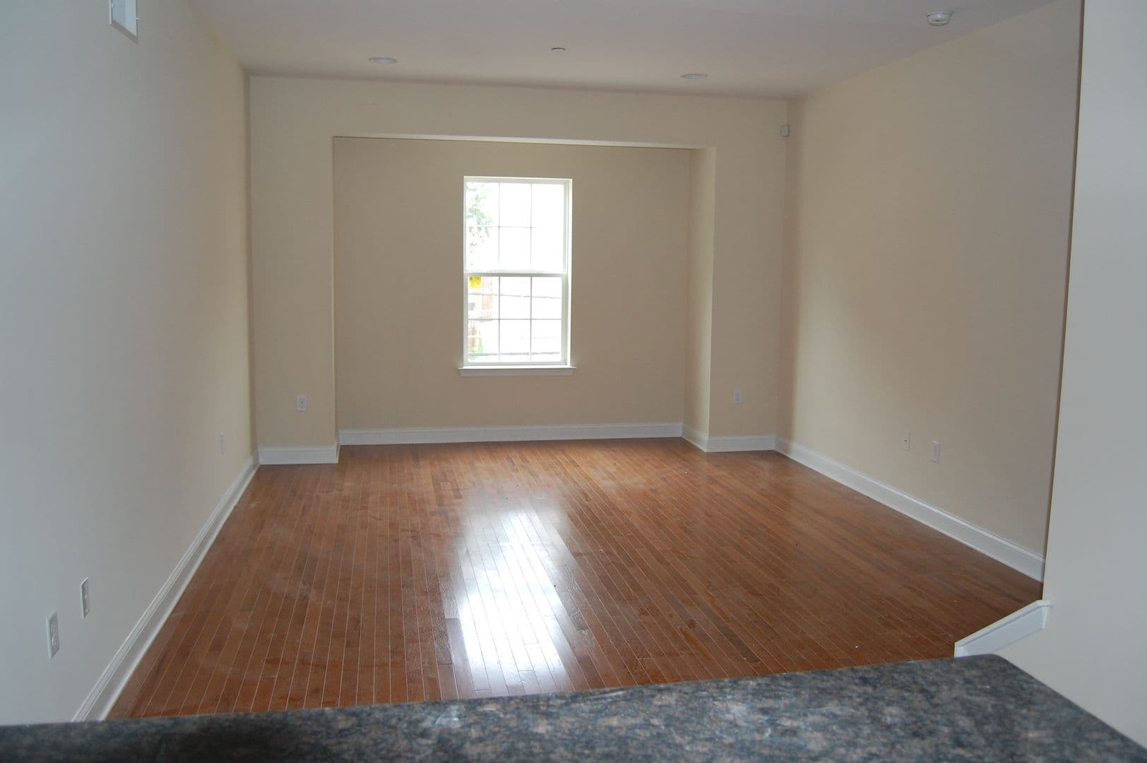 Philadelphia Apartment: 2219 N Camac St