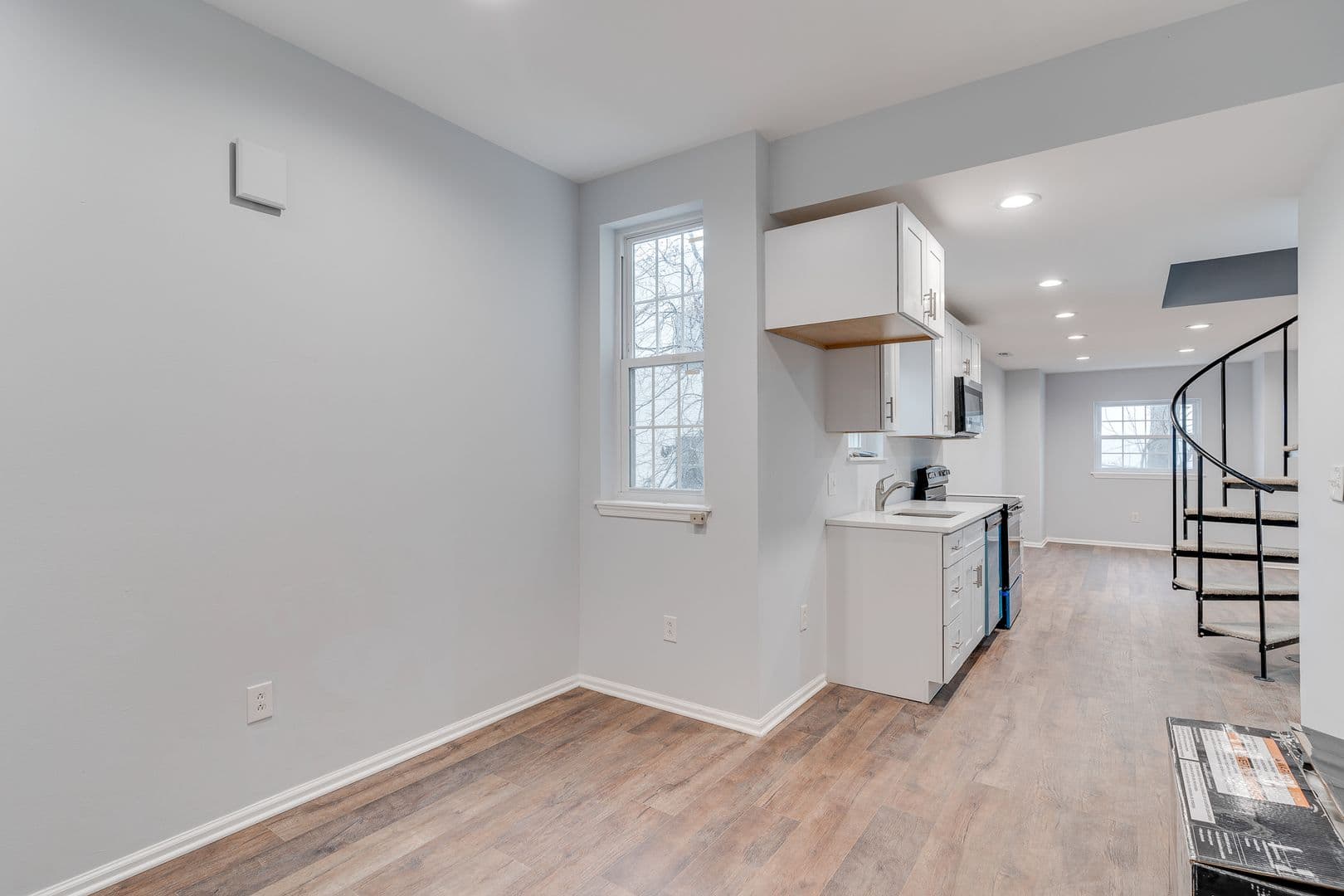Philadelphia Apartment: 1727 Arlington St